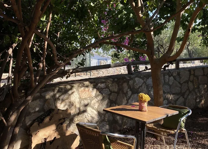 Belfin Pansiyon Ovabuekue Apartmanhotel Döşeme